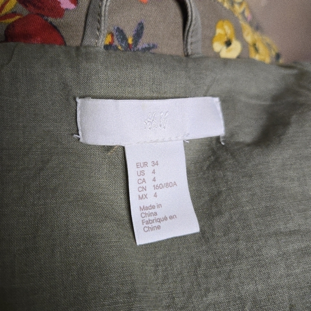 H&M Floral Patterned Utility Jacket - Picture 6 of 7